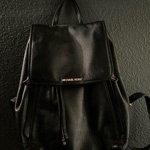 Micheal Kors Backpack 🎒